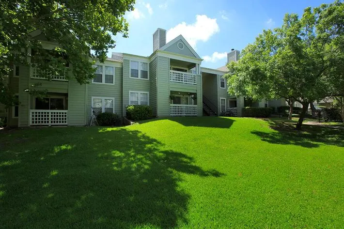 Crystal Creek Apartments