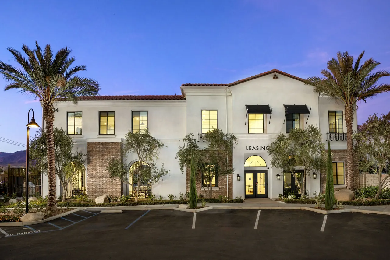 San Carlo Townhomes
