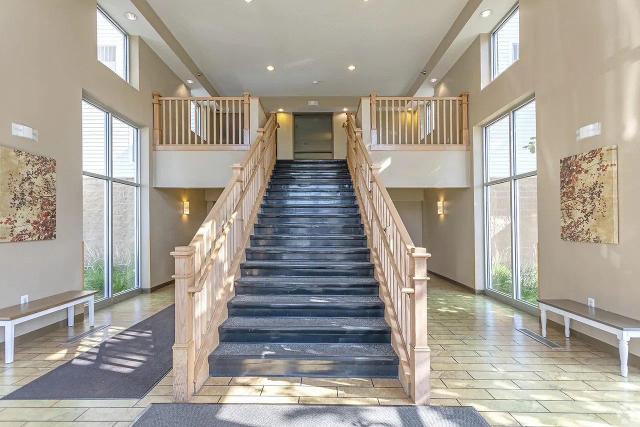 Avana Maple Grove