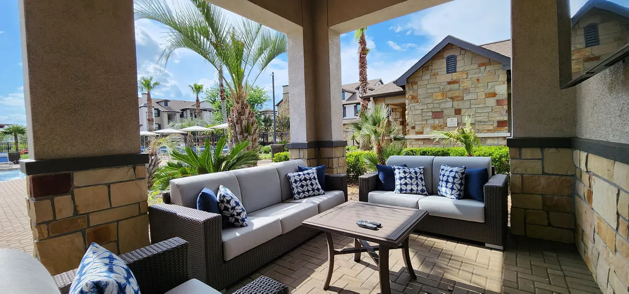 Grand Villas at Tuscan Lakes