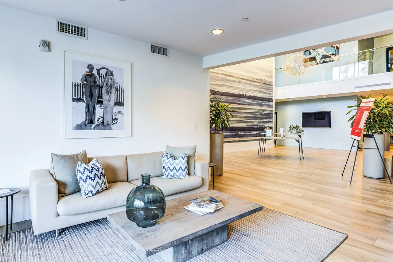 Ocean 650 Apartments