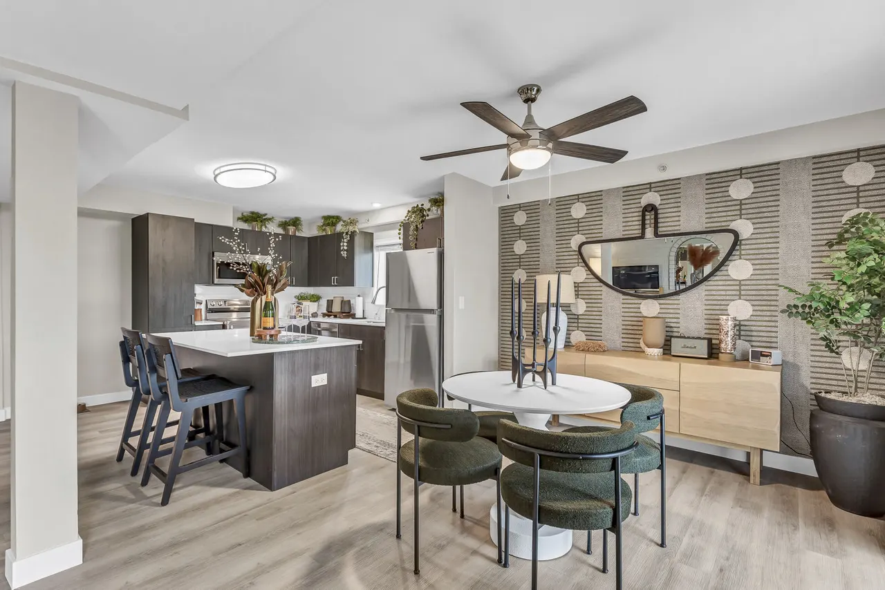 Bourbon Square Apartments