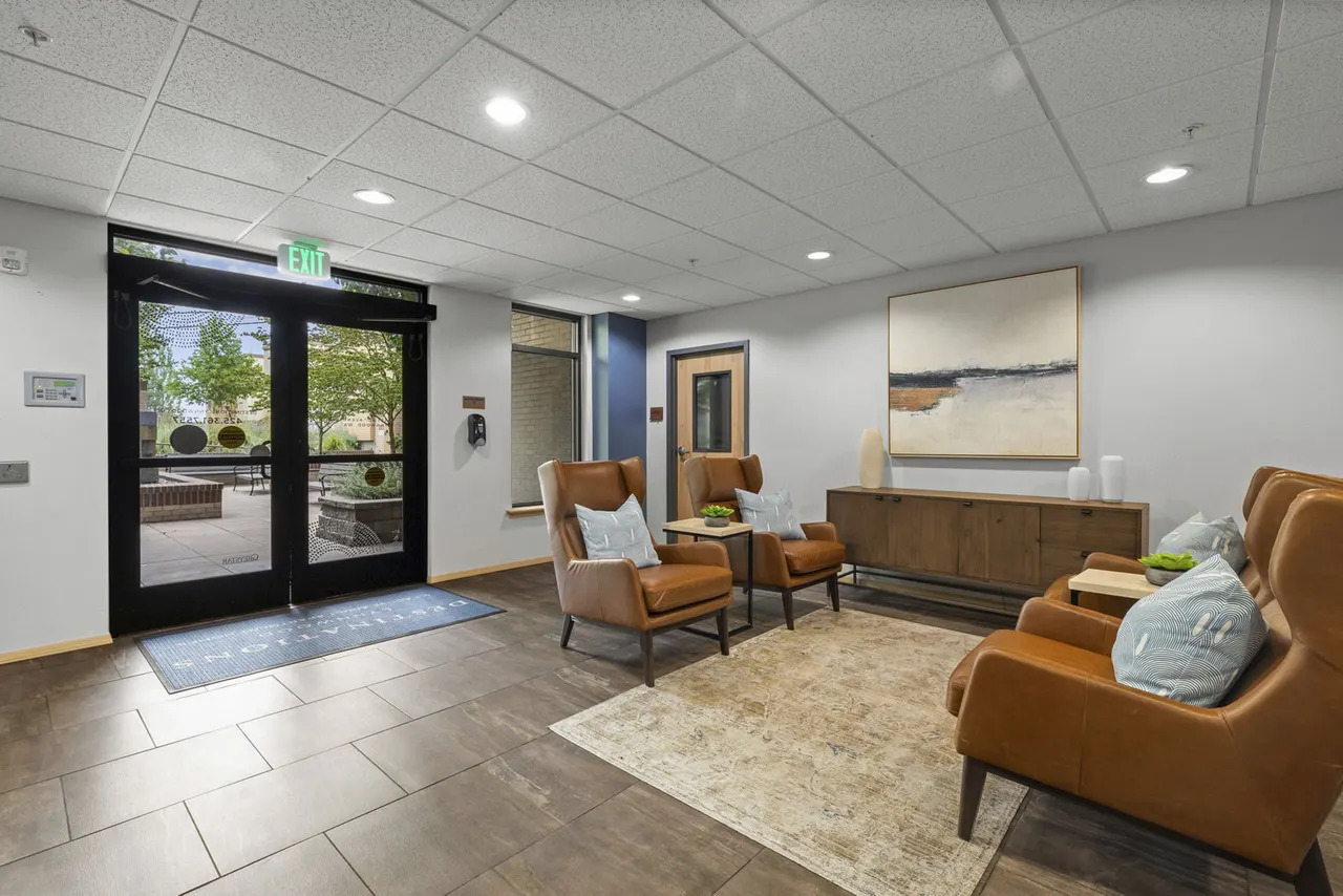 Lynnwood City Center Senior Living