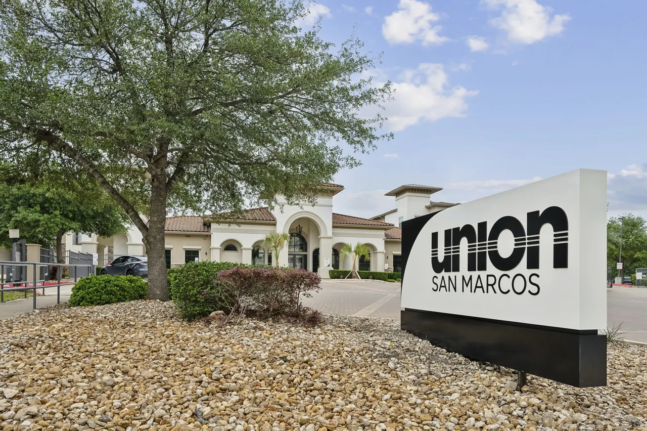Uptown Square