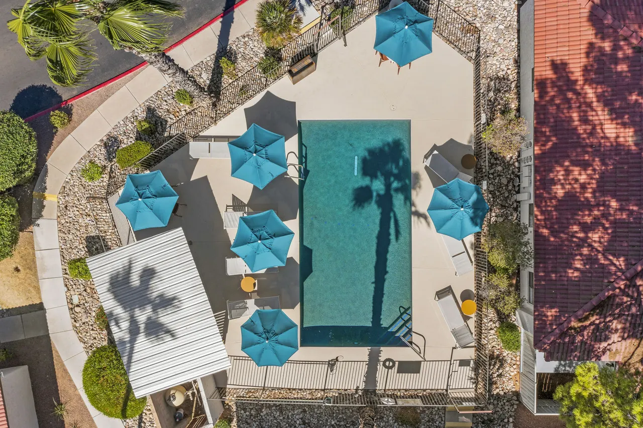 Desert Shadows Apartments