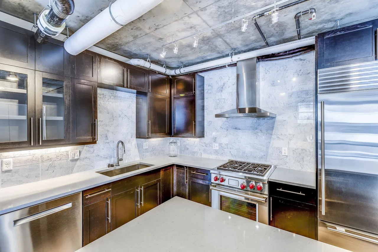 Oxford Apartments