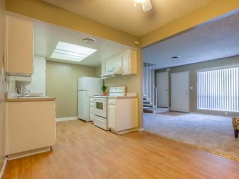 Autumn Glen Apartments