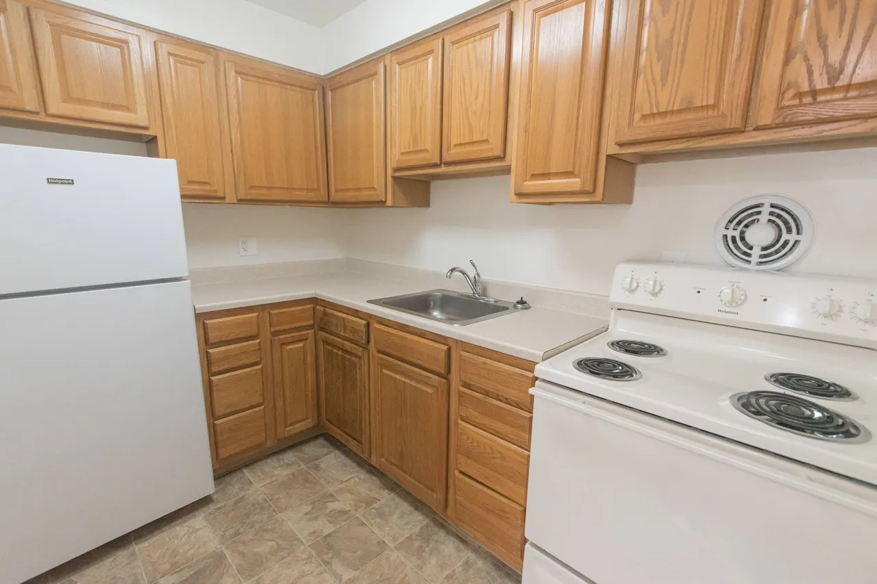 Lansdale Village Apartments