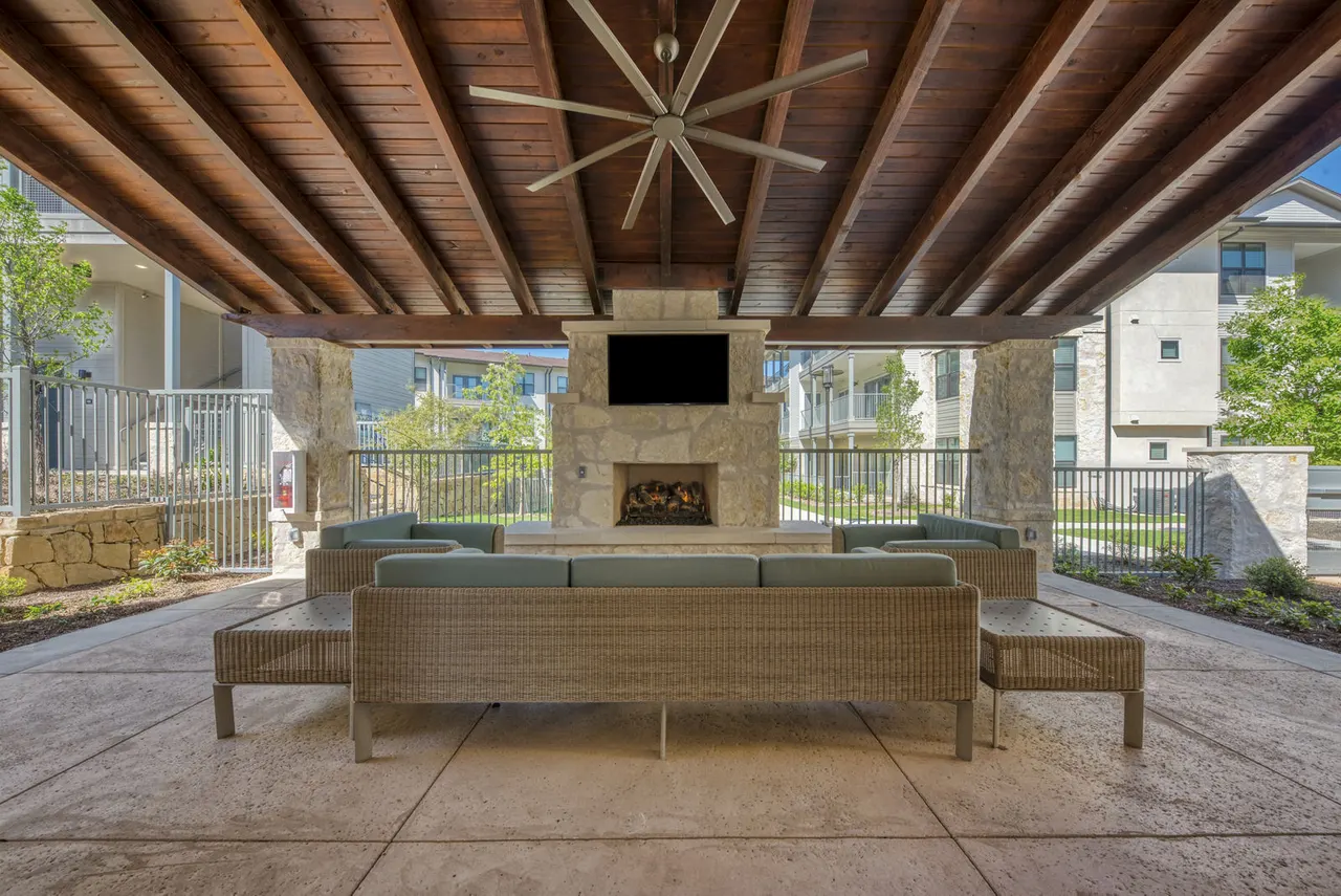 Elan Westpointe