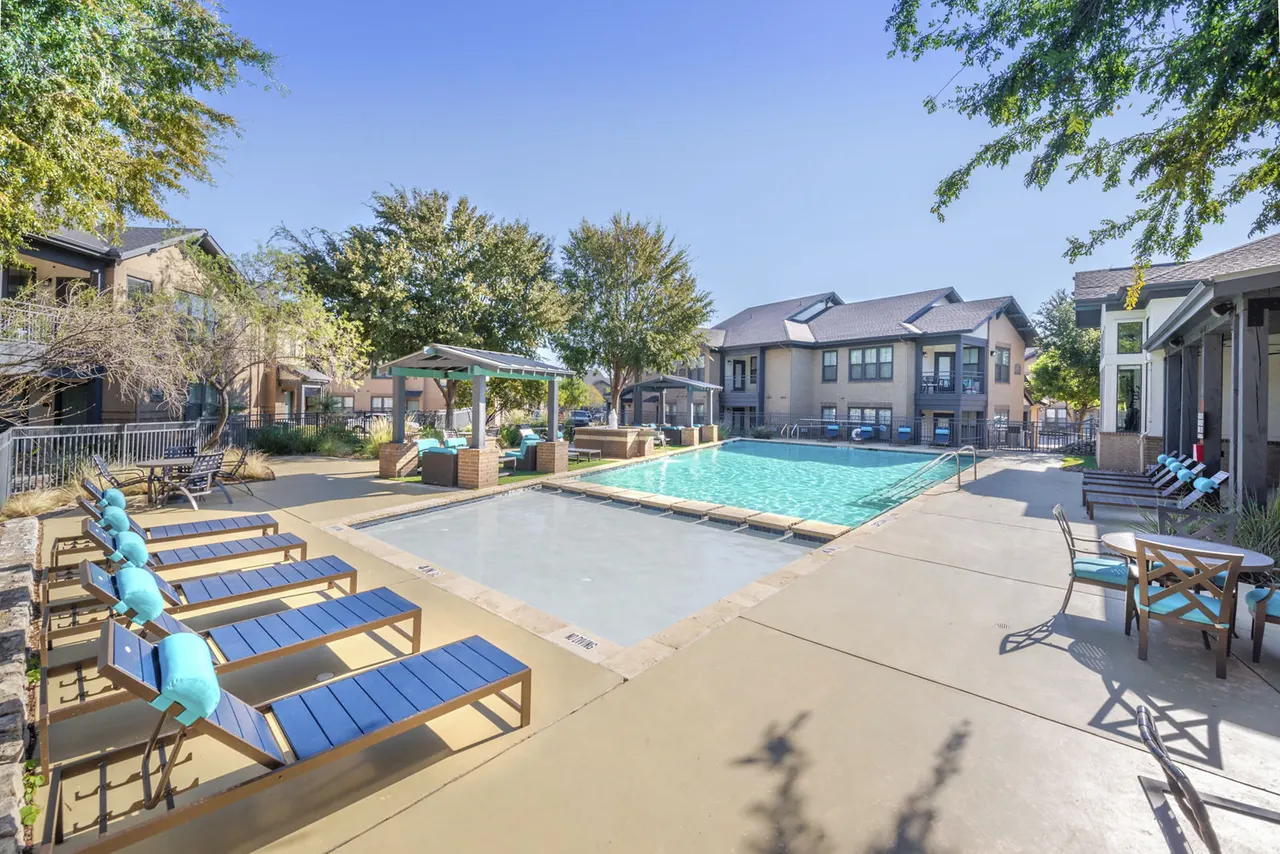 Creekside Townhomes