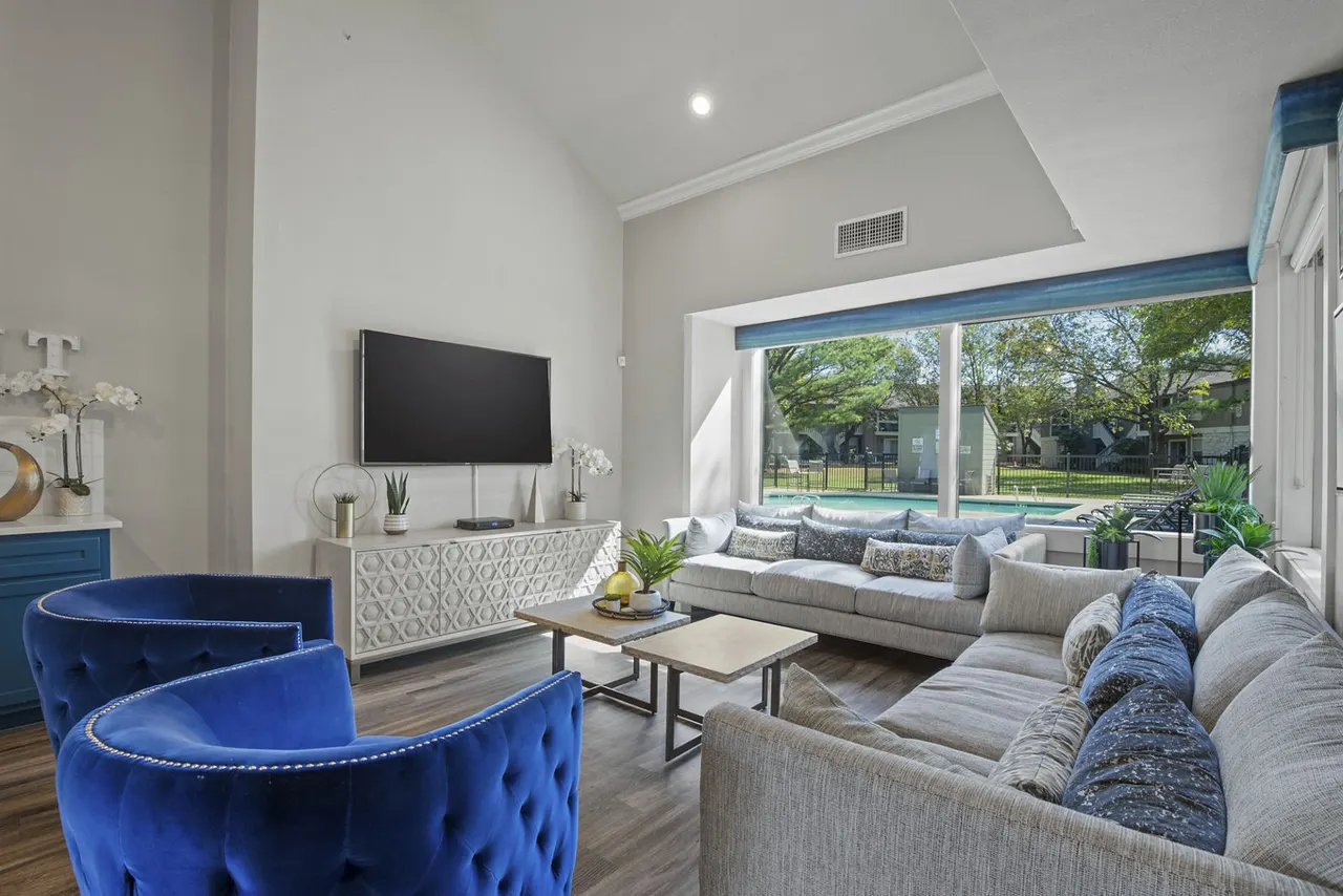 Eagle Point Apartments