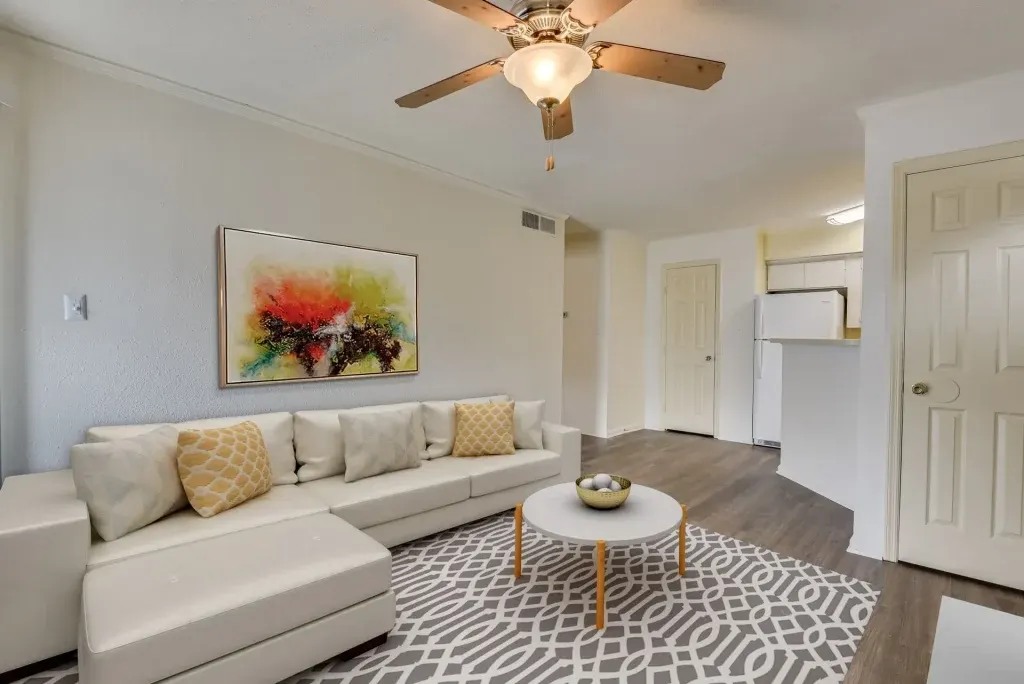 Champion's Pines Apartments