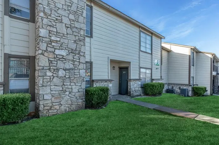 University Cove Apartments