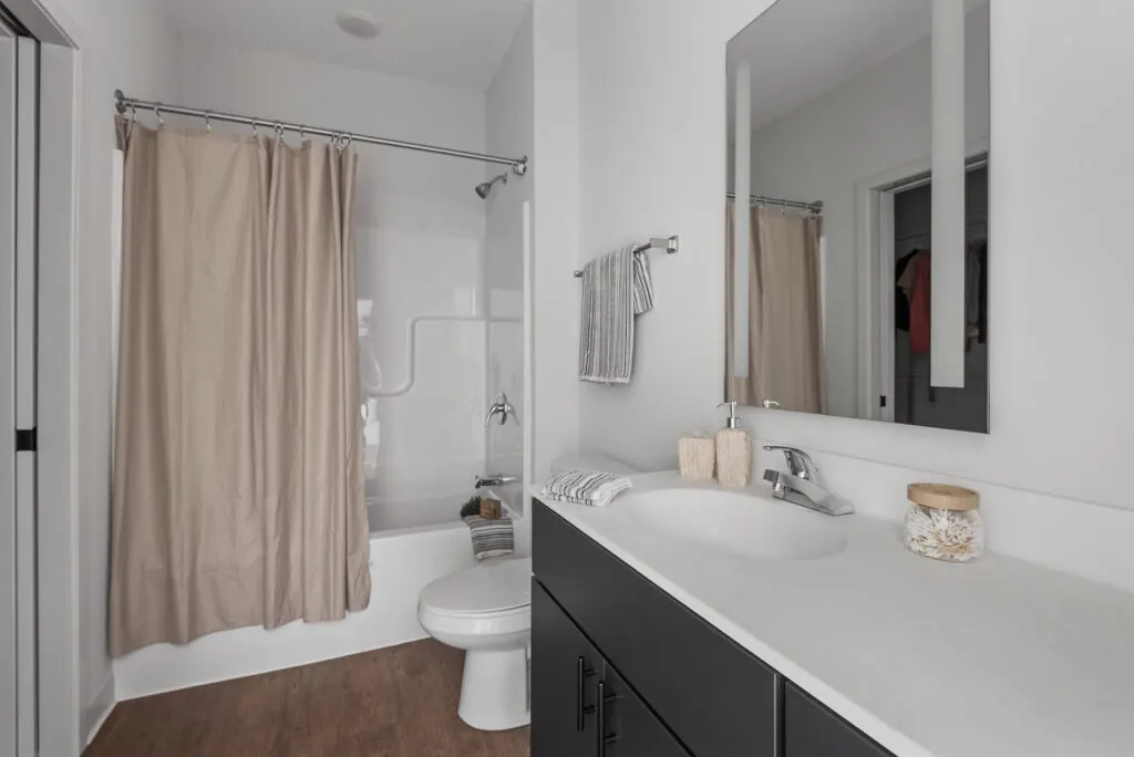 SoPHI Apartments