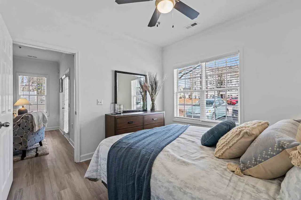 Blue Hill Apartments
