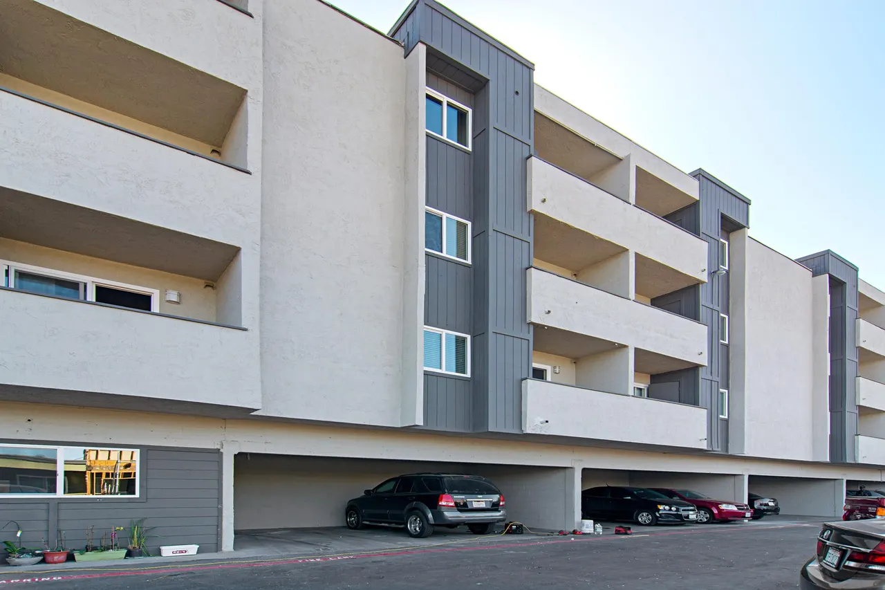 Pacific Cove Apartments