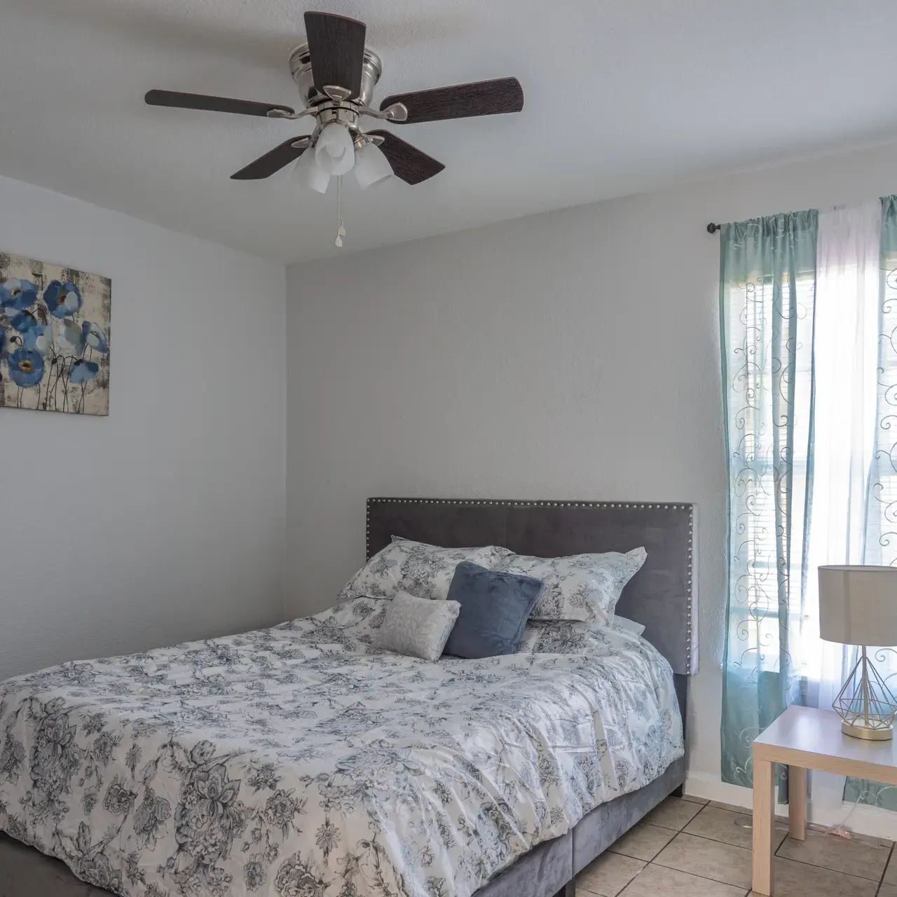 El Camino Homes