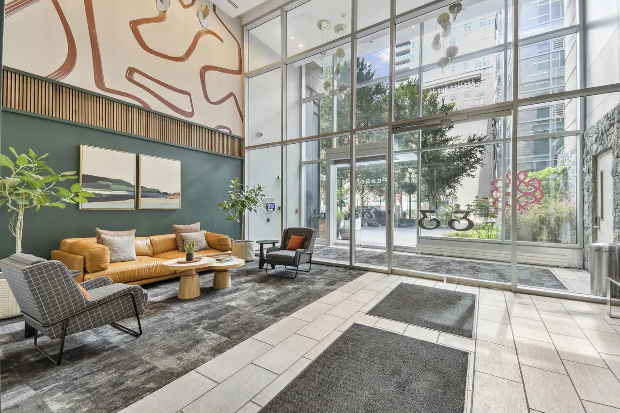 The Henri at Pike &amp; Rose