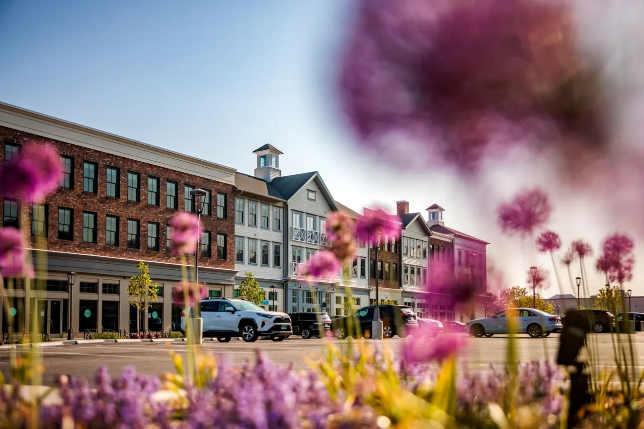 Darien Commons Residences