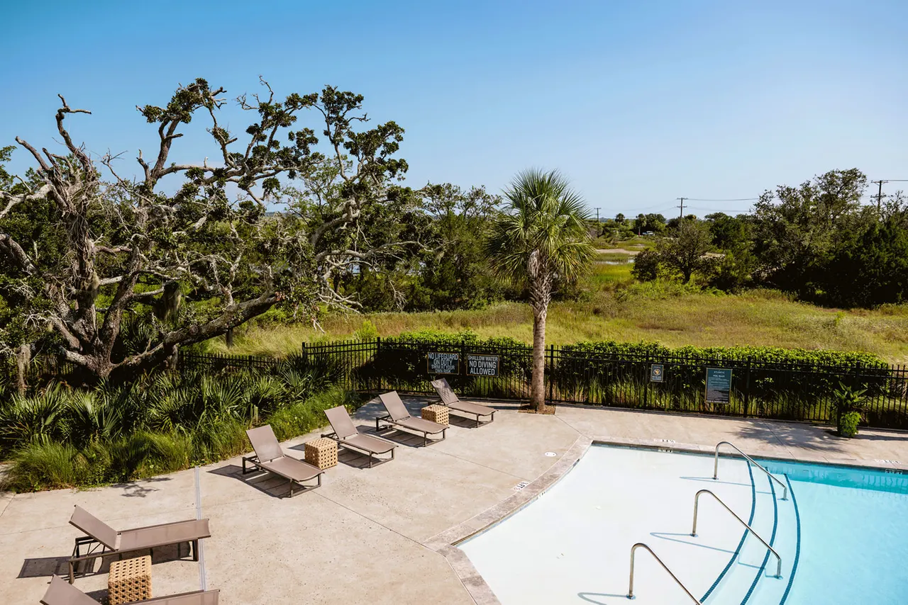 Atlantic Beach House Apartments
