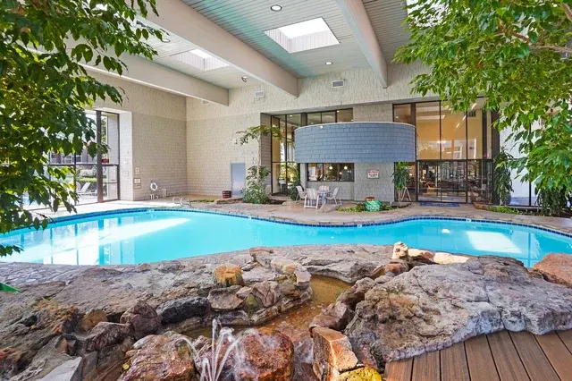 Sunchase Apartments