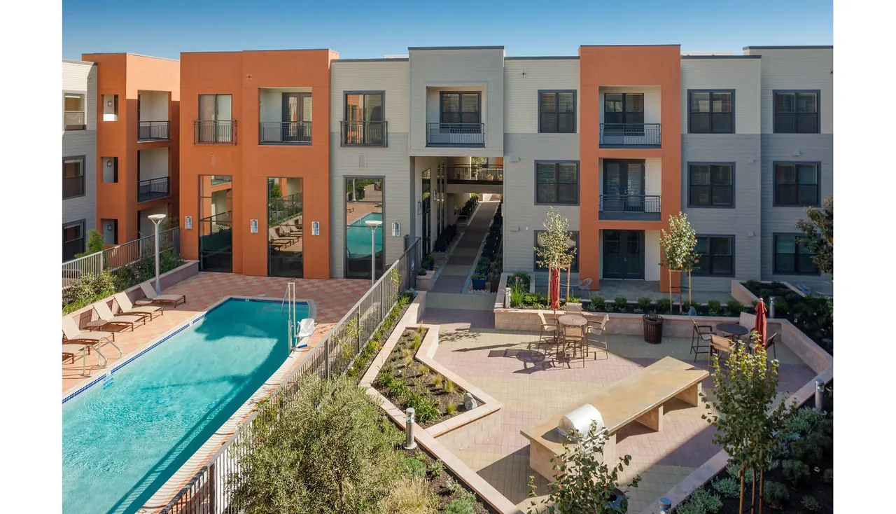 121 Tasman Apartments