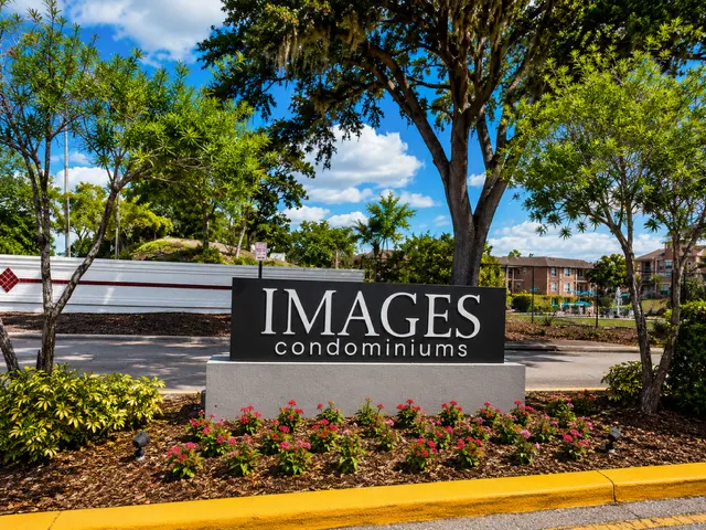 Images Condominiums