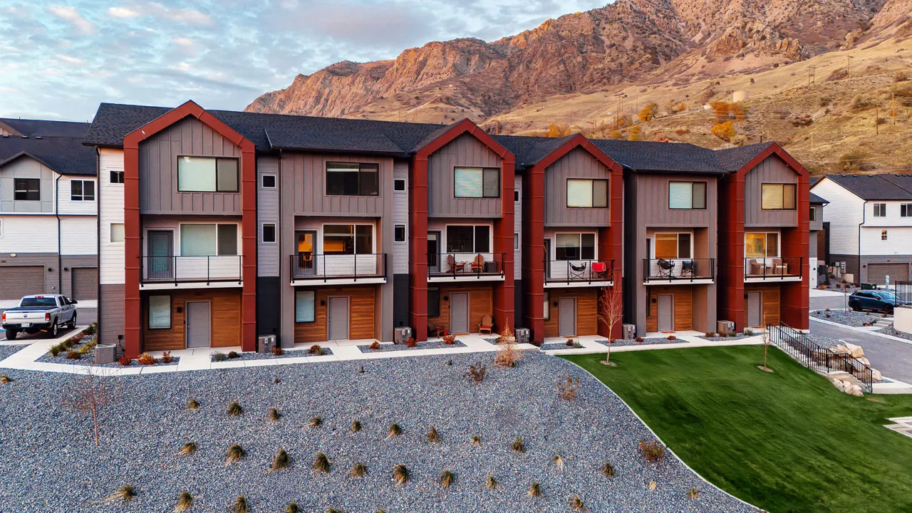Enduro Townhomes