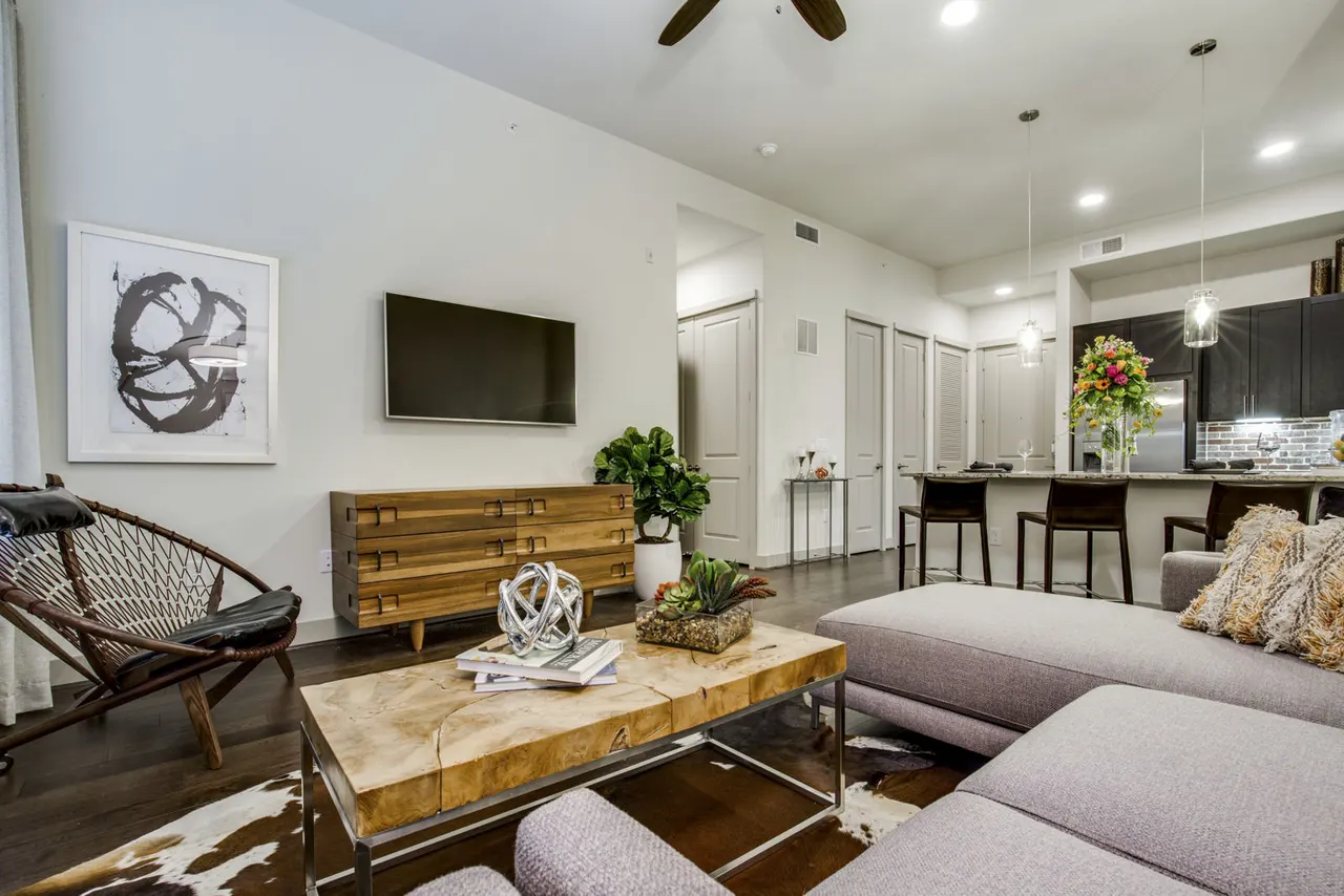 1414 Texas Downtown