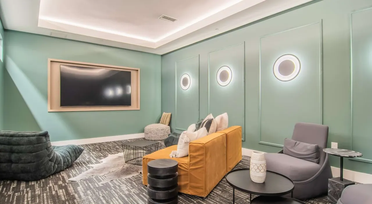 Lyra by Radius Apartments