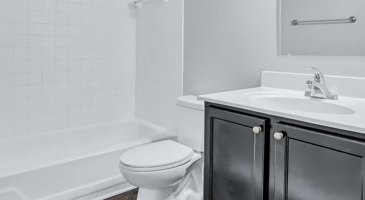 Baypointe Crossing Apartments