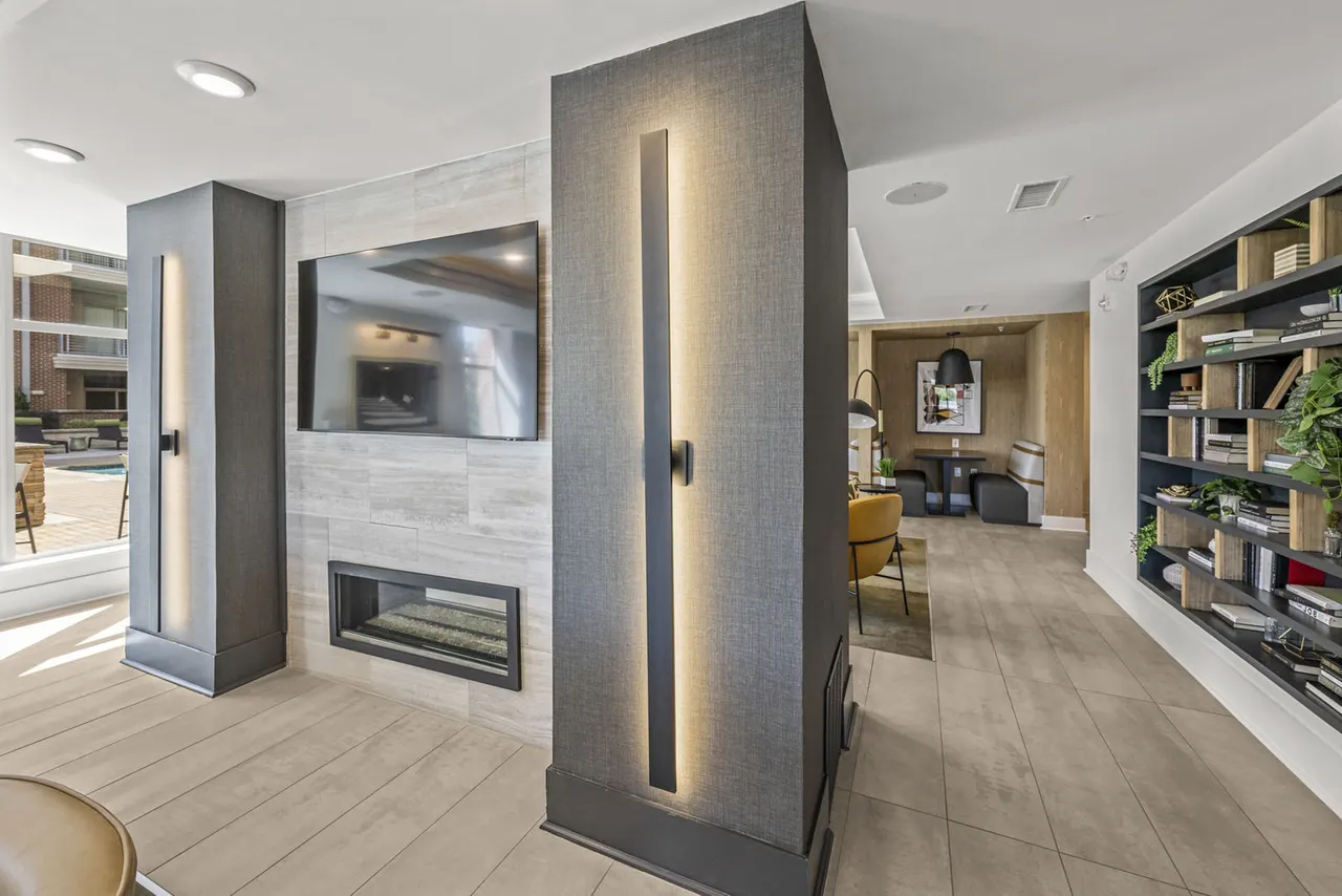 The Mint 425 Apartments