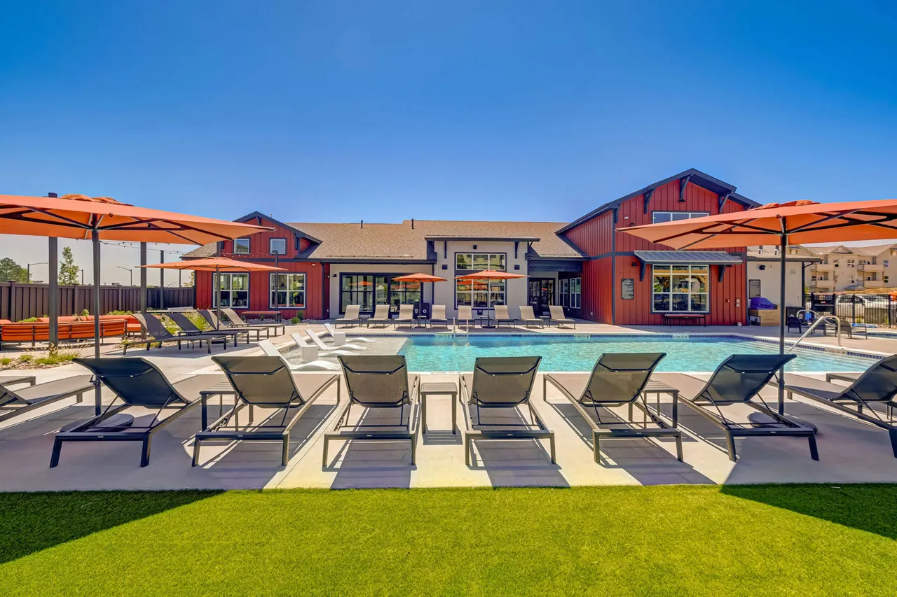 Fairway Lane Apartments