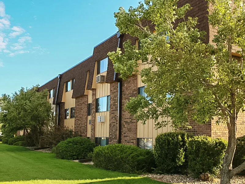 Foxhill Apartments