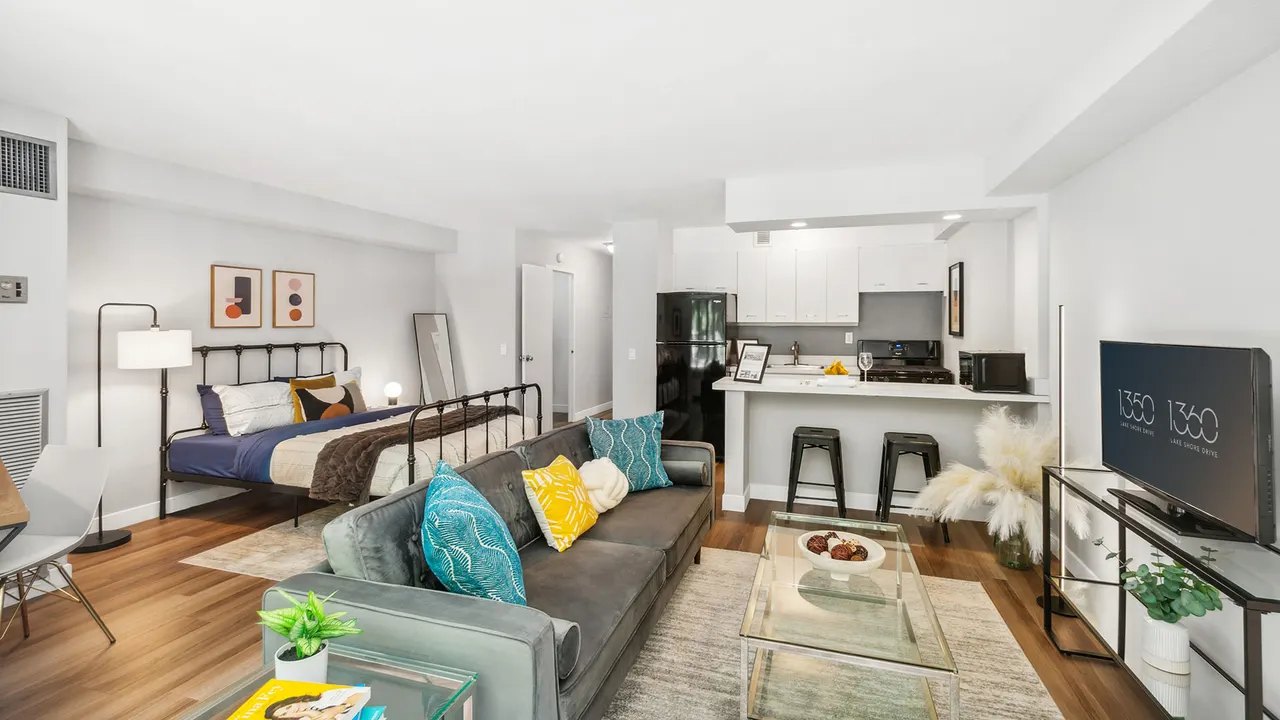 1350 North Lake Shore Drive Apartments