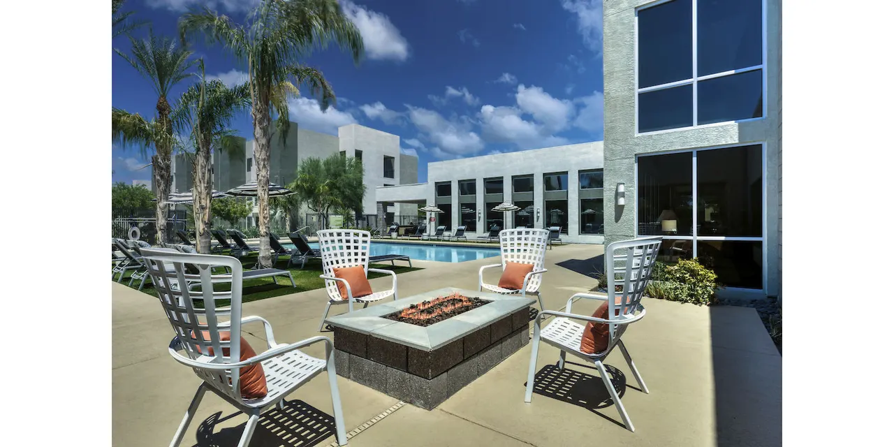 Seven Luxury Apartments