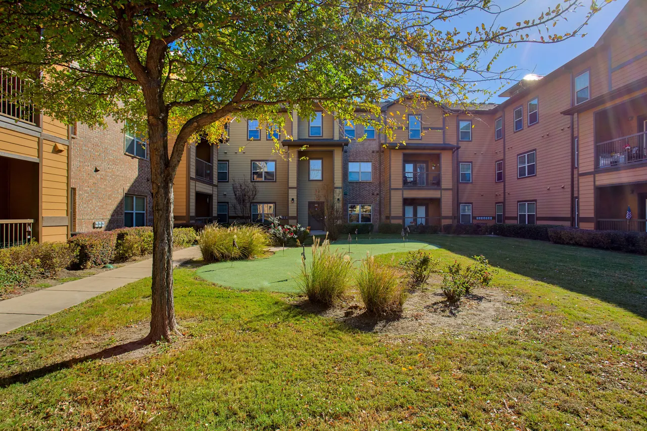 HomeTowne at Garland