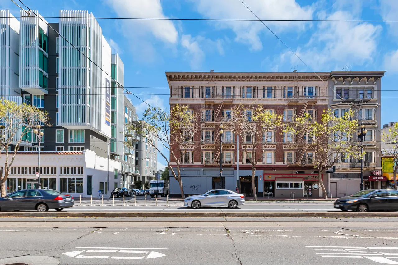 1651 Market Apartments