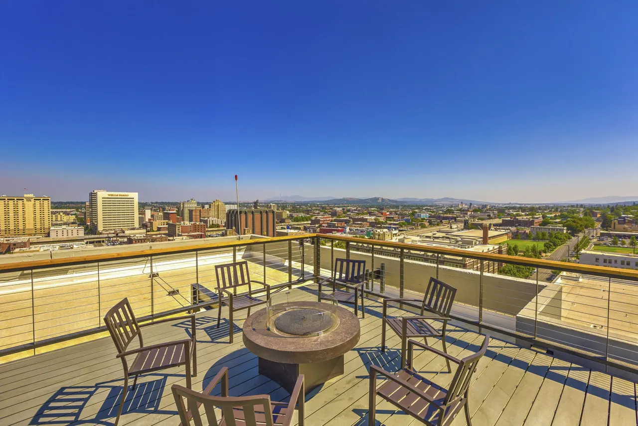 Cooper George Apartments