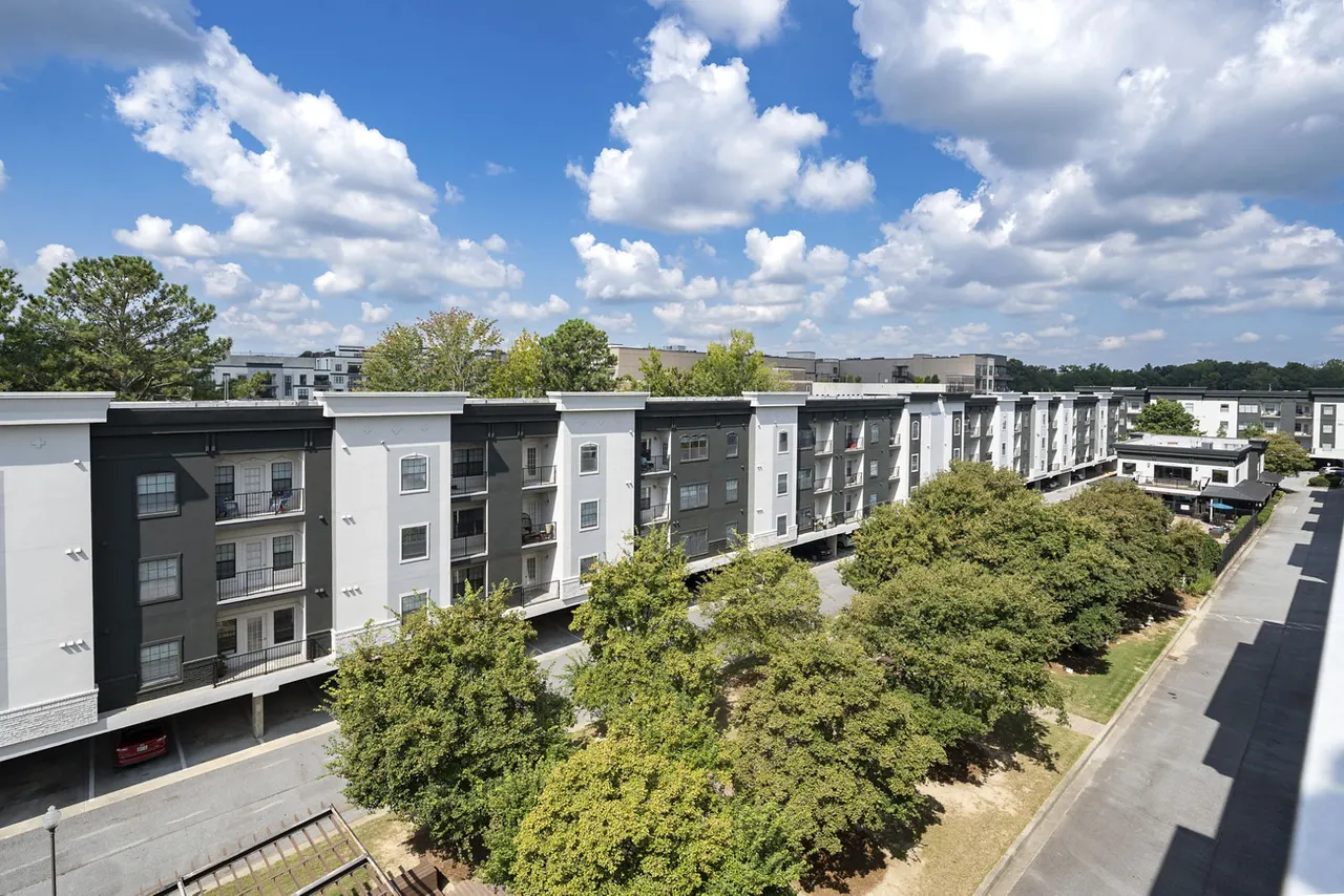 The Grove Chamblee Apartments