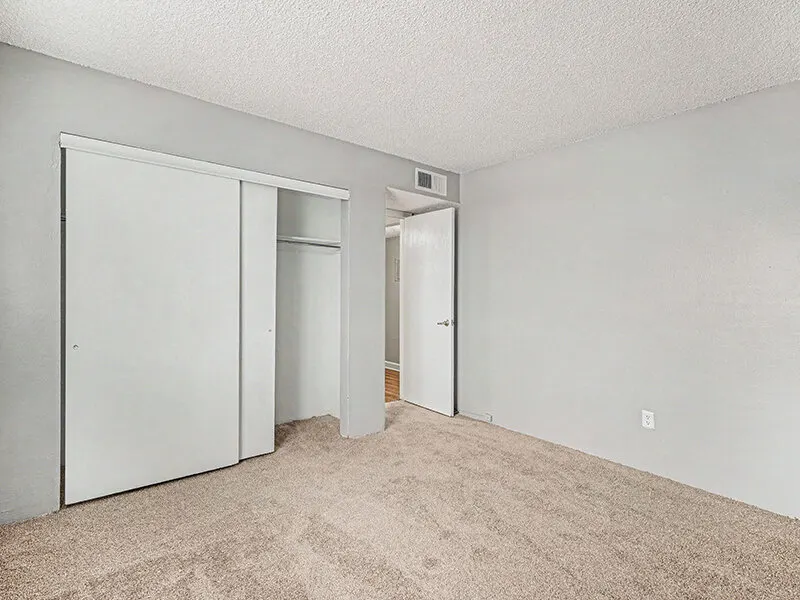 Edge at Fitzsimons Apartments