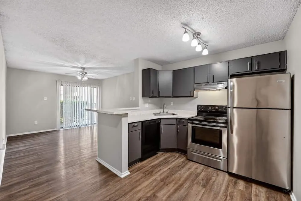 The Heights at 701 Apartments