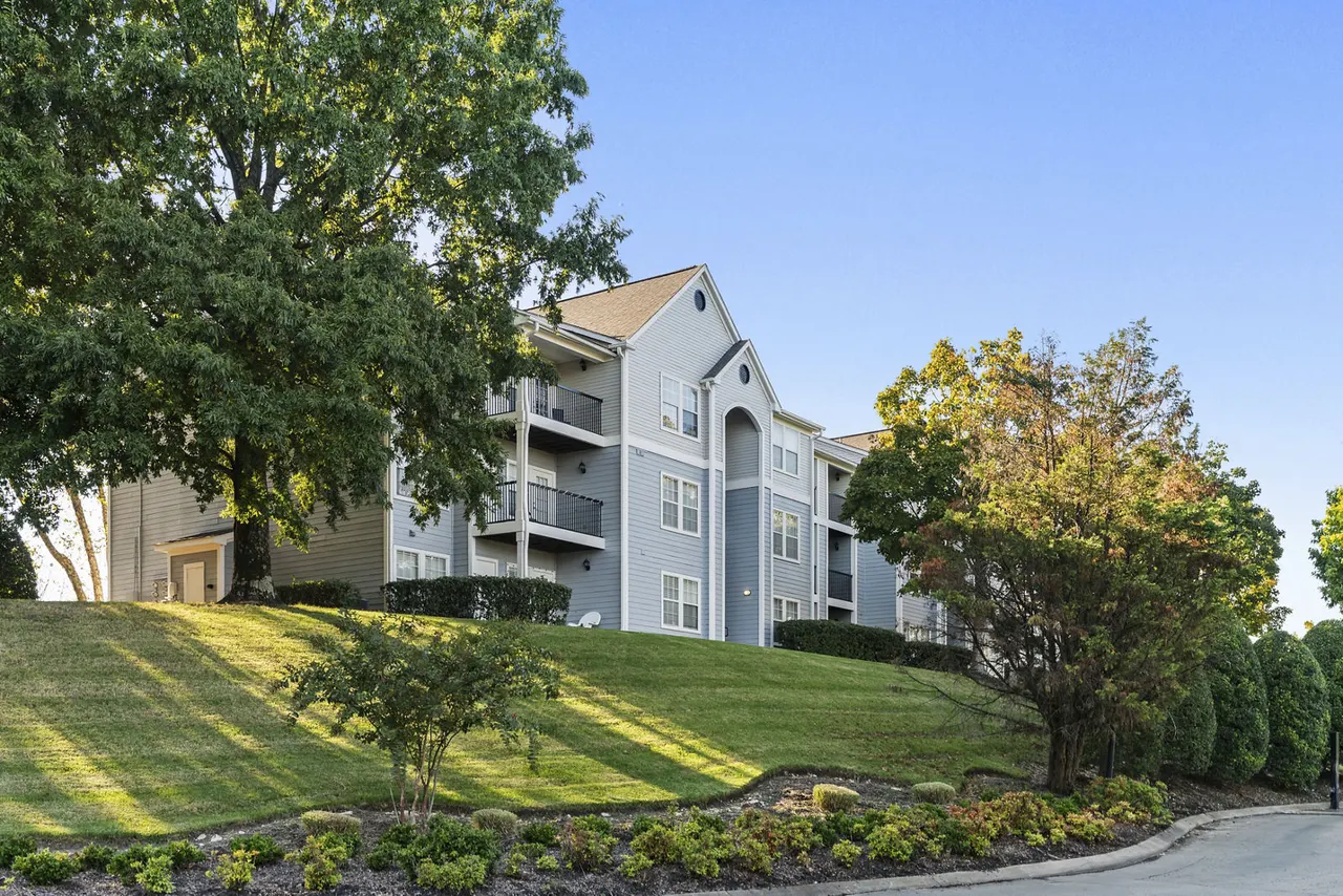 The Overlook Apartments