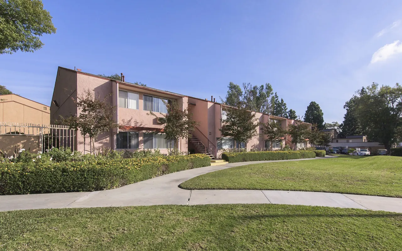 Fairview Green Apartments