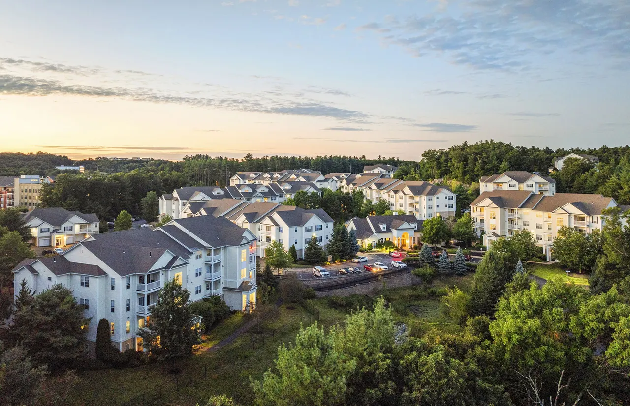 Stone Gate Apartments