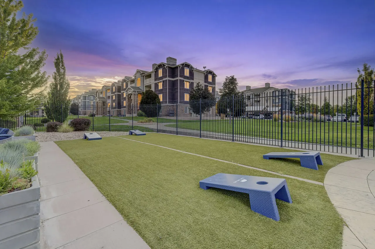 Copperwood Apartments