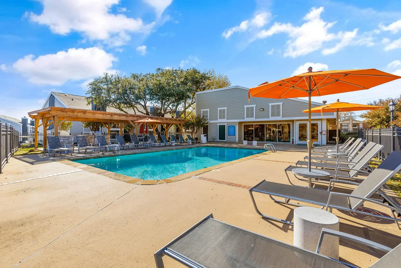 Coventry Park Apartments