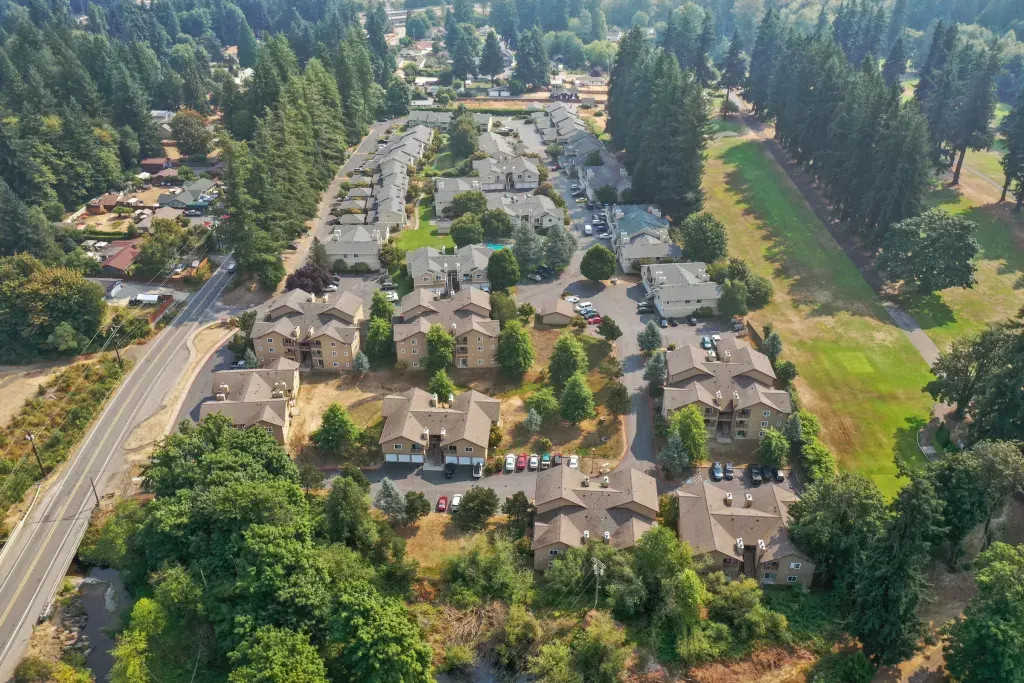 Fairway Lane Apartments