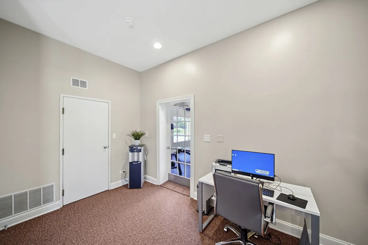 Waterford Place Apartments