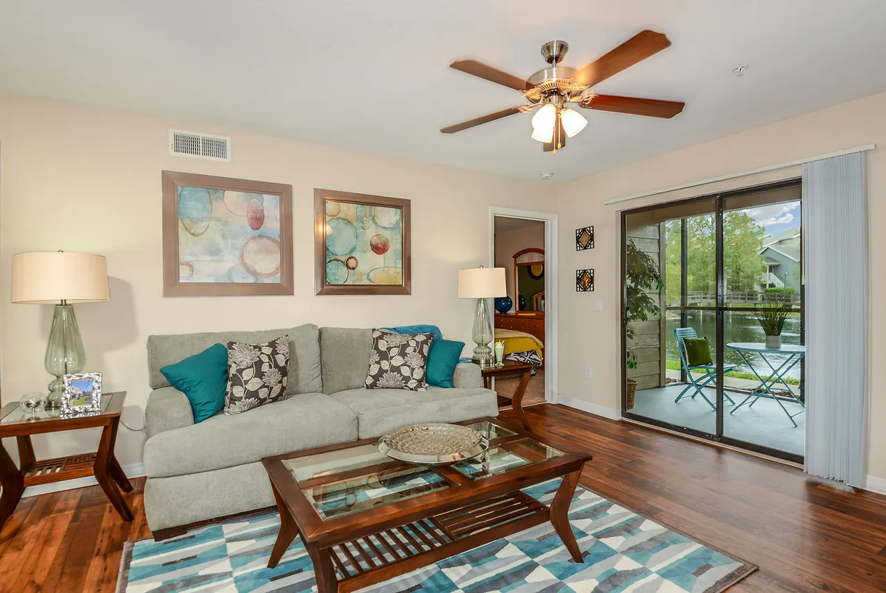 Stonebrook Apartments